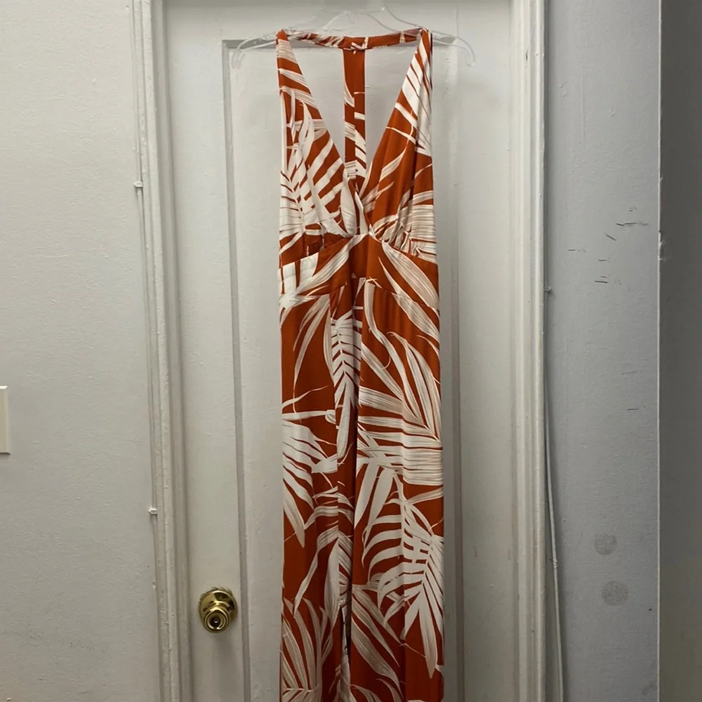 ⭐️ ⭐️ EXPRESS Woman’s Sundress ⭐️ Great Condition! Size L - Picture 1 of 3
